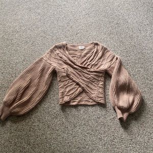 Dreamers by Debut puff sleeve cropped sweater